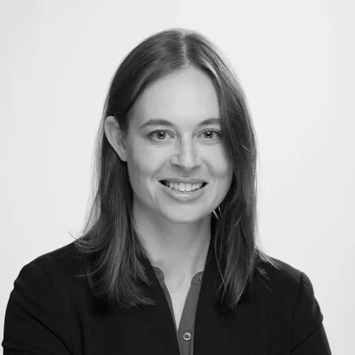 Katie Roney Headshot