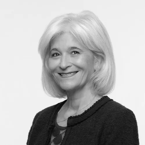 Lisa Dal Gallo Headshot