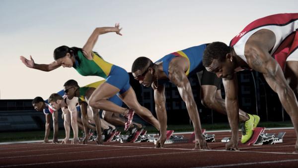 runner leaving the starting blocks before the start of the race