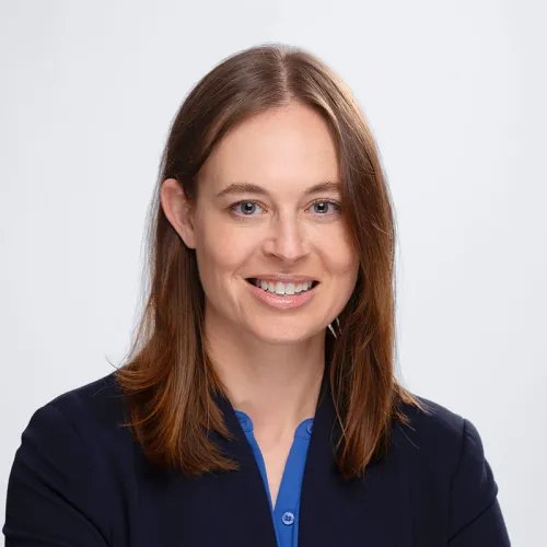Katie Roney Headshot