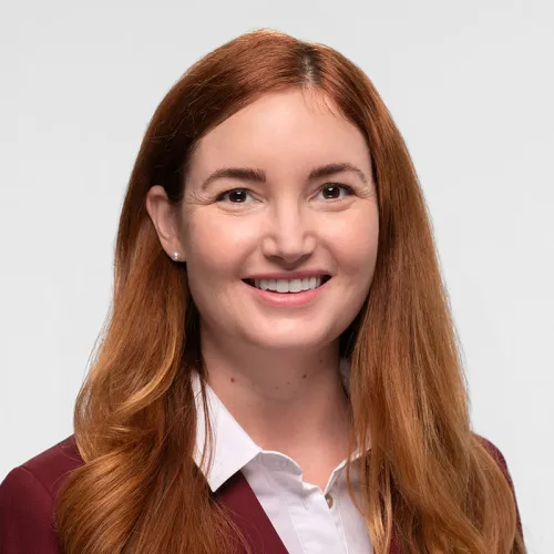 Rebecca Takacs Headshot
