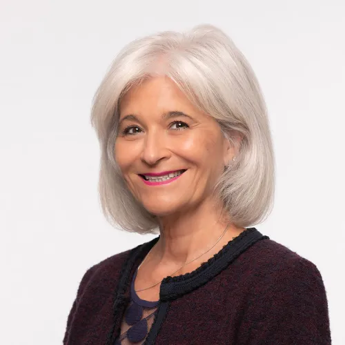 Lisa Dal Gallo Headshot