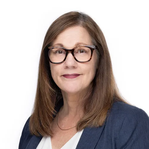 Christina Nugent Headshot
